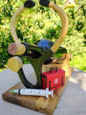 Suport de sticla de vin personalizat